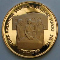 Türk Kadınlarının 50.YILI Altın Hatıra Parası